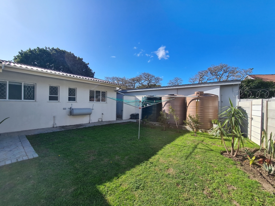 To Let 4 Bedroom Property for Rent in Port Alfred Eastern Cape
